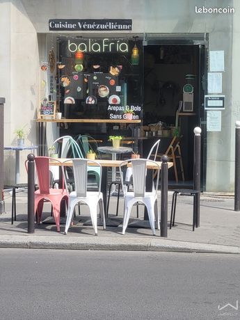 35m² Commercial property in Paris, France No. 310631