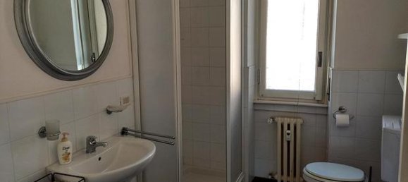 3 rooms Apartment in Varese, Italy No. 276738 5