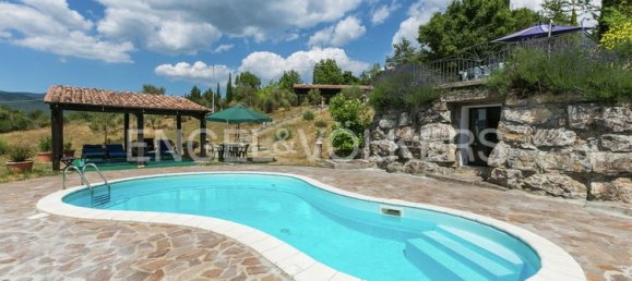 4 bedrooms House in Santa Fiora, Italy No. 126314 3