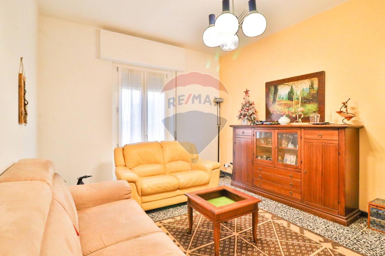 4 rooms House in Motta Baluffi, Italy No. 110060