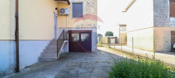 4 rooms House in Motta Baluffi, Italy No. 110060 31