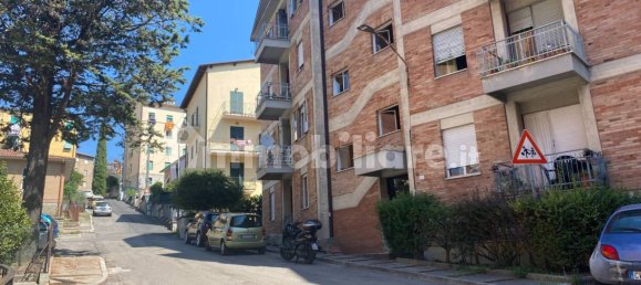 2 bedrooms Apartment in Perugia, Italy No. 50341 3