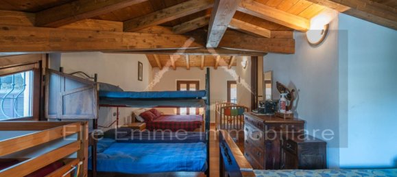 5 Schlafzimmer Wohnung in Claino con Osteno, Italy, Nr. 158559 48