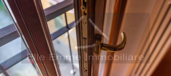 5 Schlafzimmer Wohnung in Claino con Osteno, Italy, Nr. 158559 3