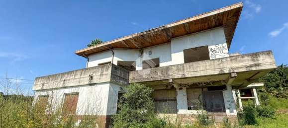 Almacén en Olgiate Molgora, Italy 2200 m² No. 277837 8