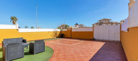 2 bedrooms Villa in Cabo Roig, Spain No. 280988 23