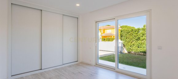 4 bedrooms House in Setubal, Portugal No. 126412 16