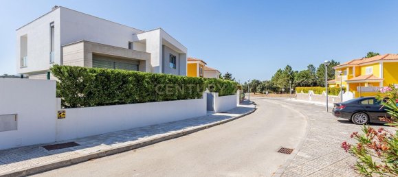 4 bedrooms House in Setubal, Portugal No. 126412 39