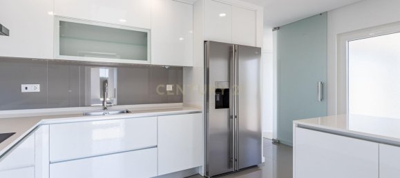 4 bedrooms House in Setubal, Portugal No. 126412 9