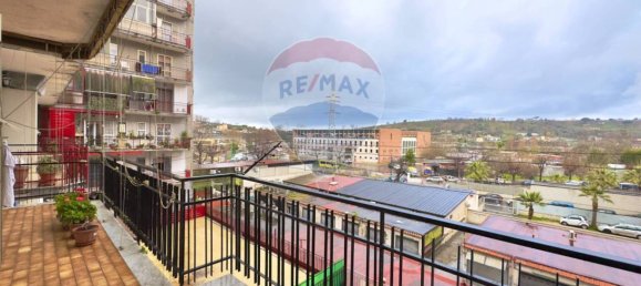 3-Zimmer Wohnung in Naples, Italy, Nr. 333004 8