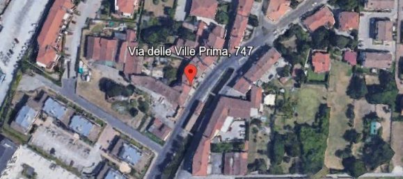 4 bedrooms Apartment in Lucca, Italy No. 51391 2