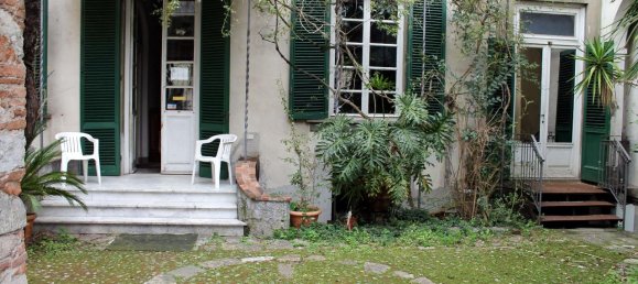 8 rooms Apartment in Lucca, Italy No. 177714 2