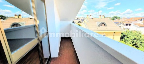 2 Schlafzimmer Wohnung in Muggiò, Italy, Nr. 343495 7