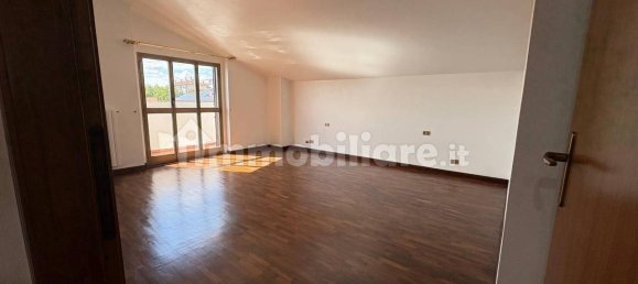 2 Schlafzimmer Wohnung in Muggiò, Italy, Nr. 343495 35