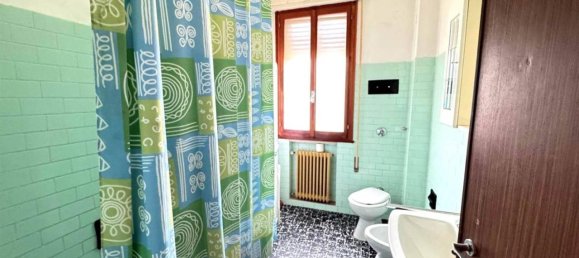 4 rooms Apartment in Chioggia, Italy No. 32172 9