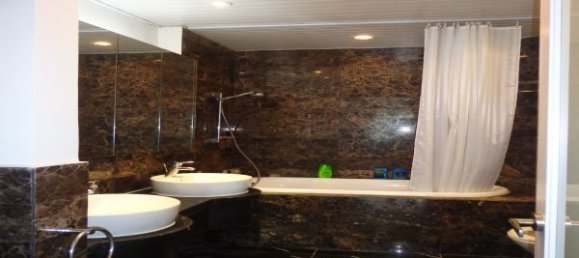 2 bedrooms Apartment in Tay Ho, Vietnam No. 6979 5