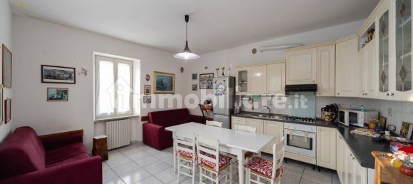 Castelos T3 em Castello di Brianza, Italy N.º 3886 3