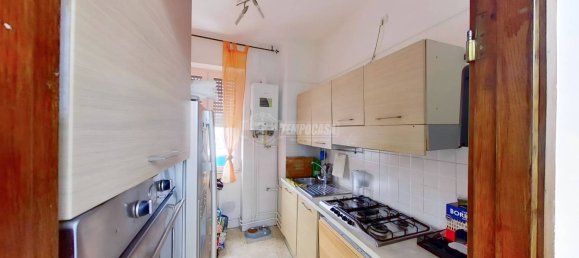 Apartamento de 2 dormitorios en Seregno, Italy No. 144251 10