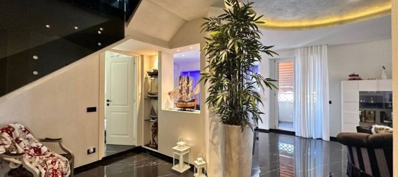 6 rooms Penthouse in Porto San Giorgio, Italy No. 23319 7