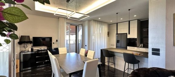 6 rooms Penthouse in Porto San Giorgio, Italy No. 23319 15