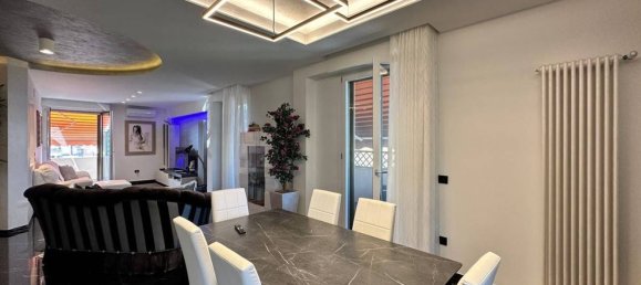 6 rooms Penthouse in Porto San Giorgio, Italy No. 23319 21