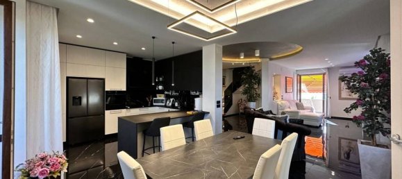 6 rooms Penthouse in Porto San Giorgio, Italy No. 23319 16