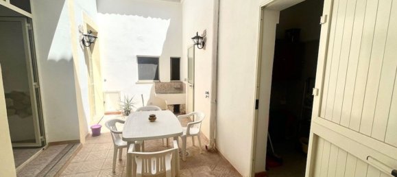 Дом с 12 комнатами в Сиракузы, Италия № 248030 5