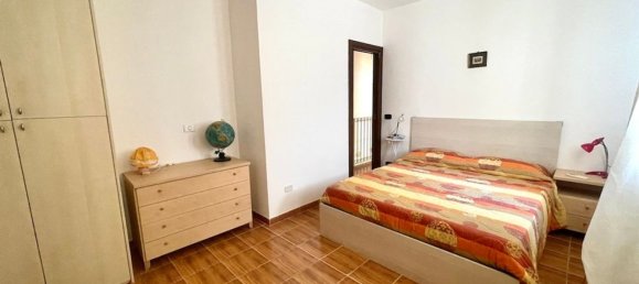 Дом с 12 комнатами в Сиракузы, Италия № 248030 19