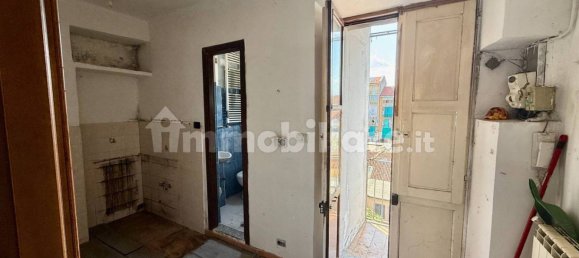 1 bedroom Apartment in Turin, Italy No. 266371 7