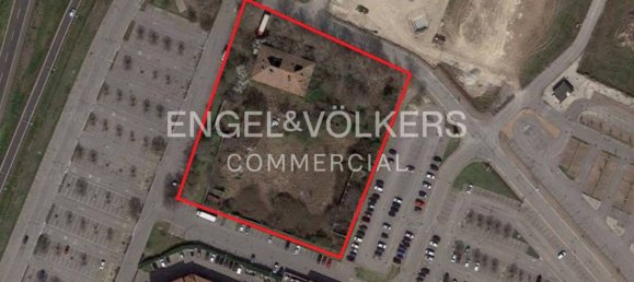 10500m² Land in Bagnolo San Vito, Italy No. 177471 6