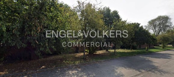 10500m² Land in Bagnolo San Vito, Italy No. 177471 3