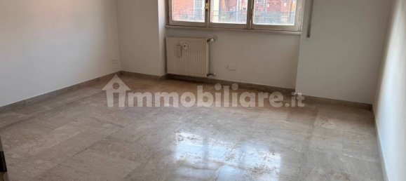 3 bedrooms Apartment in Rome, Italy No. 370721 11