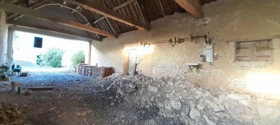 2-salle Maison à Montierchaume, France No. 76853 12