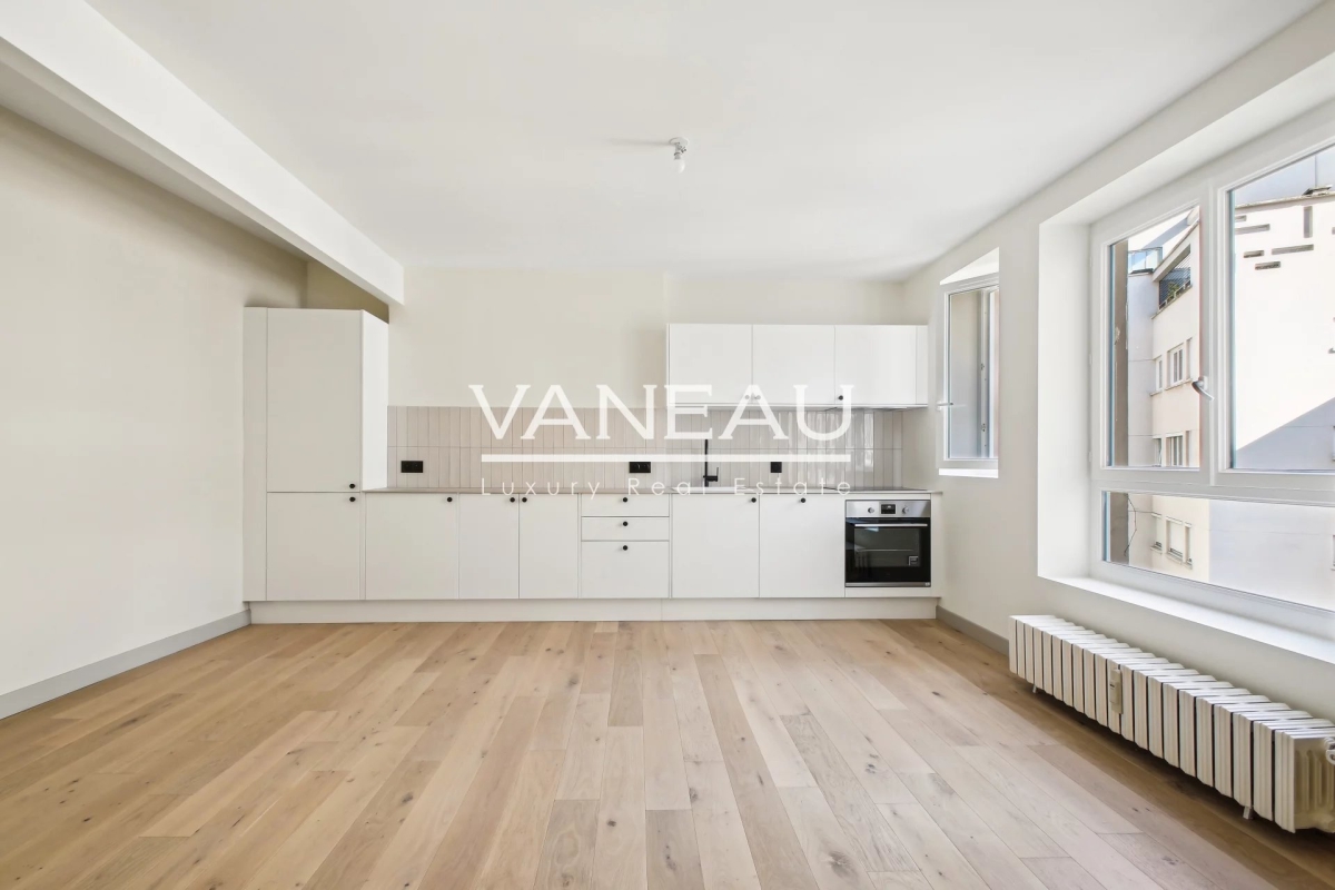 3-Zimmer Wohnung in Paris, France, Nr. 167000