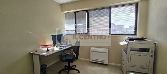 80m² Office in Castelnuovo Magra, Italy No. 129500 7