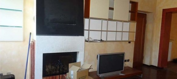 6غرفة شقة في Mede, Italy رقم 314994 8