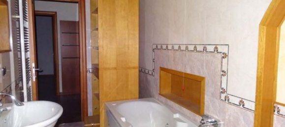 6غرفة شقة في Mede, Italy رقم 314994 9