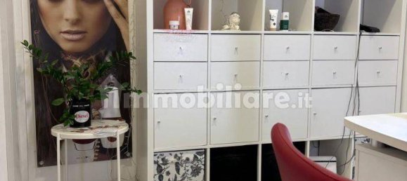 Propiedad comercial de 3 habitaciónes en Maiolati Spontini, Italy No. 357629 2