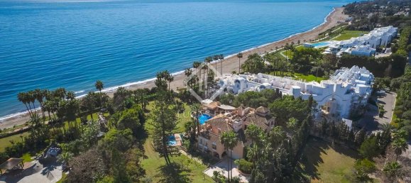 8 bedrooms House in Estepona, Spain No. 24213 10