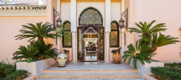 8 bedrooms House in Estepona, Spain No. 24213 11