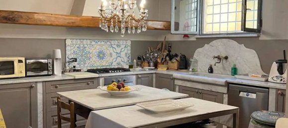 10 Schlafzimmer Villa in Carrara, Italy, Nr. 312353 27