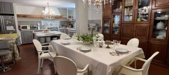 10 Schlafzimmer Villa in Carrara, Italy, Nr. 312353 28