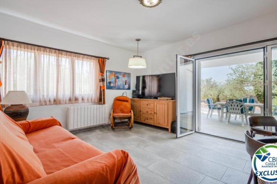 2 bedrooms House in Roses, Spain No. 266497