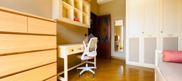 379m² Building in Villaricca, Italy No. 290130 6