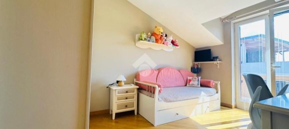 379m² Building in Villaricca, Italy No. 290130 4