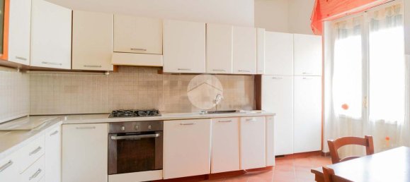 5-Zimmer Wohnung in Teramo, Italy, Nr. 136059 11