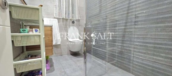 2 chambres Appartement à Zabbar, Malta No. 2952 8