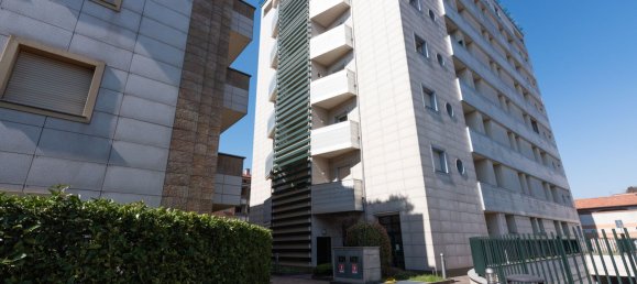 4 rooms Apartment in Varedo, Italy No. 9656 39