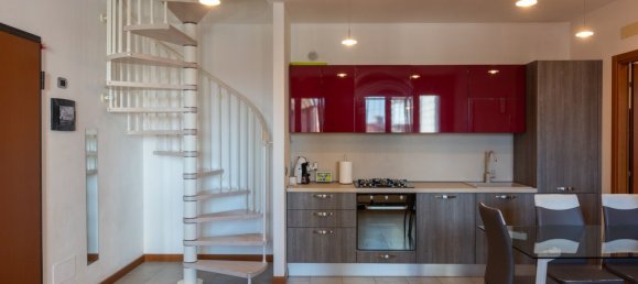 4 rooms Apartment in Varedo, Italy No. 9656 6