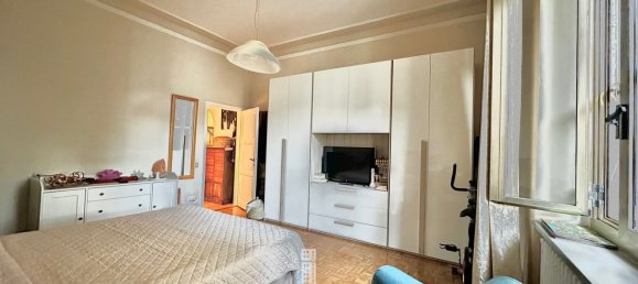 Apartamento de 7 habitaciónes en Florence, Italy No. 200194 15